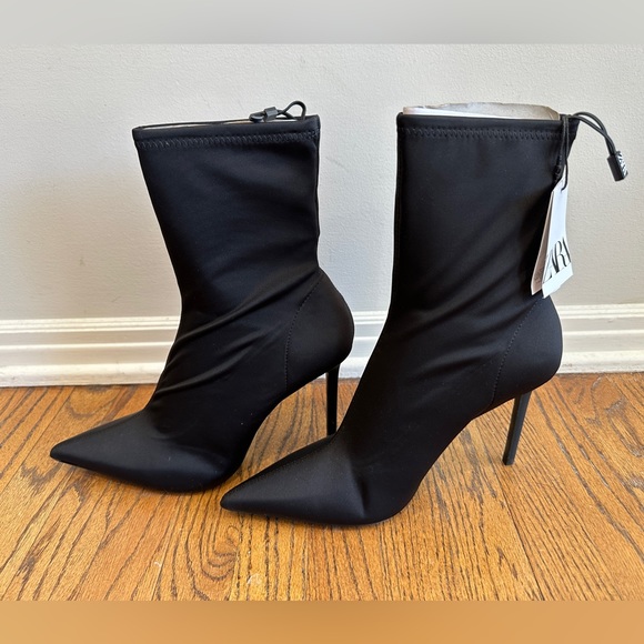 Zara high heel fabric ankle boots 👢 black nwt - Picture 2 of 16